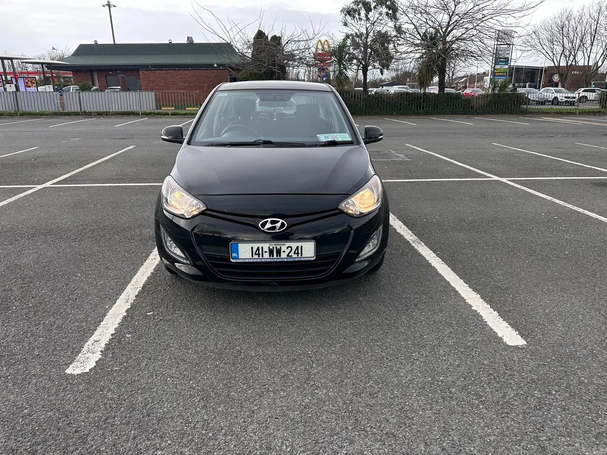 hyundai i20 - Image 2