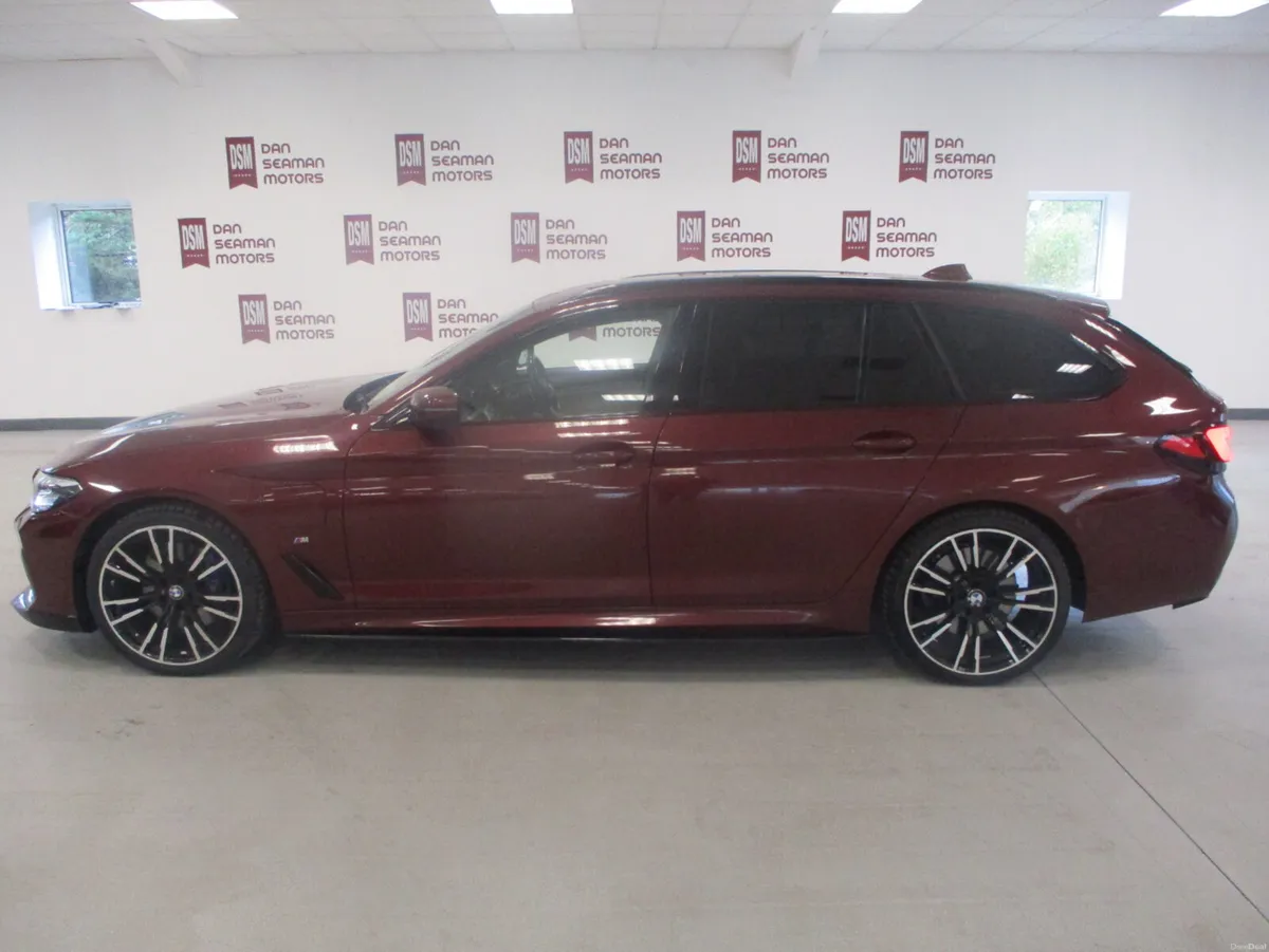 BMW 5-Series M-SPORT TOURING PHEV 2021 - Image 1