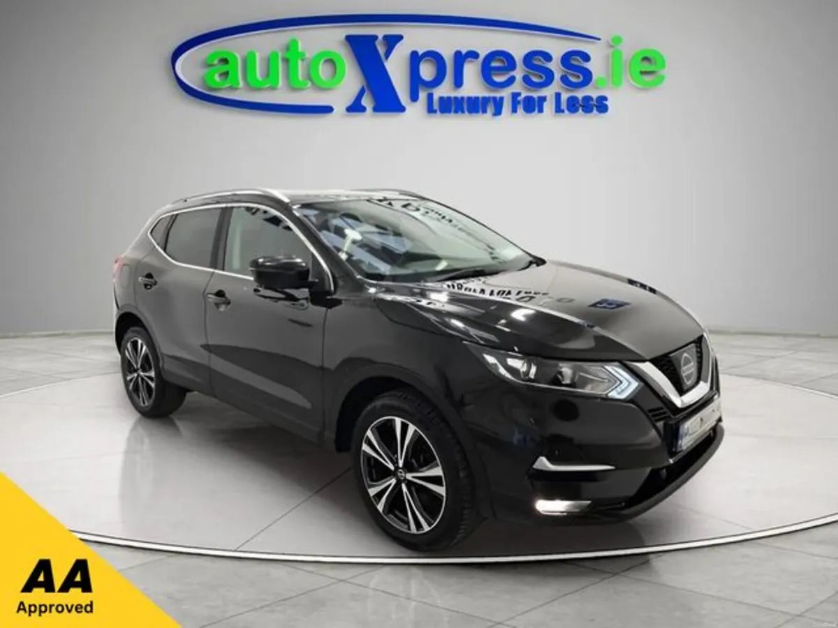 Nissan Qashqai 1.5 DCI N-connecta Reversing camera - Image 1