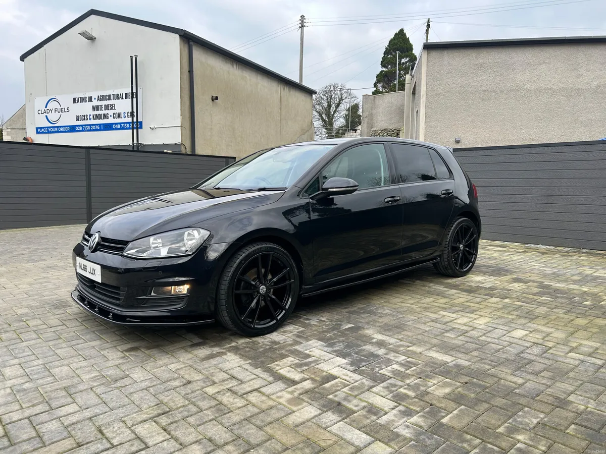 VOLKSWAGEN GOLF MATCH EDITION 2016 - Image 3