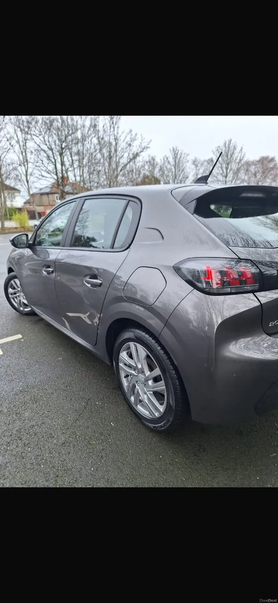 Peugeot 208 2020 - Image 4