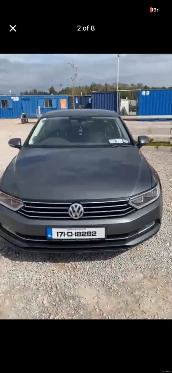 Volkswagen Passat - Image 2