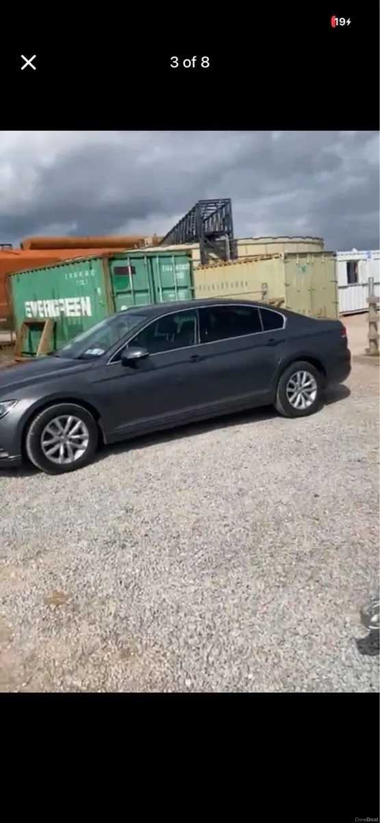 Volkswagen Passat - Image 3