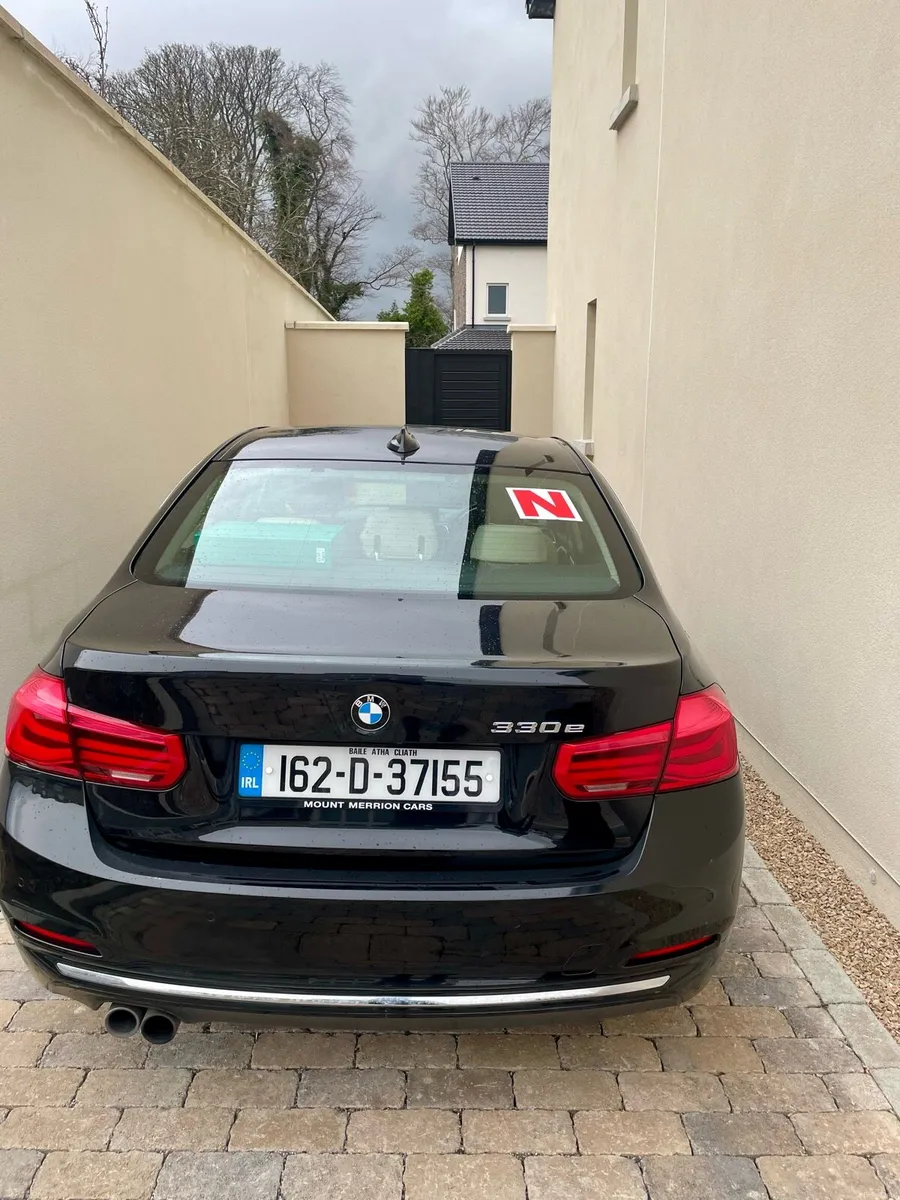 BMW 3-Series 2016 - Image 3