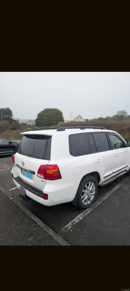 Toyota Land Cruiser 2015 - Image 3