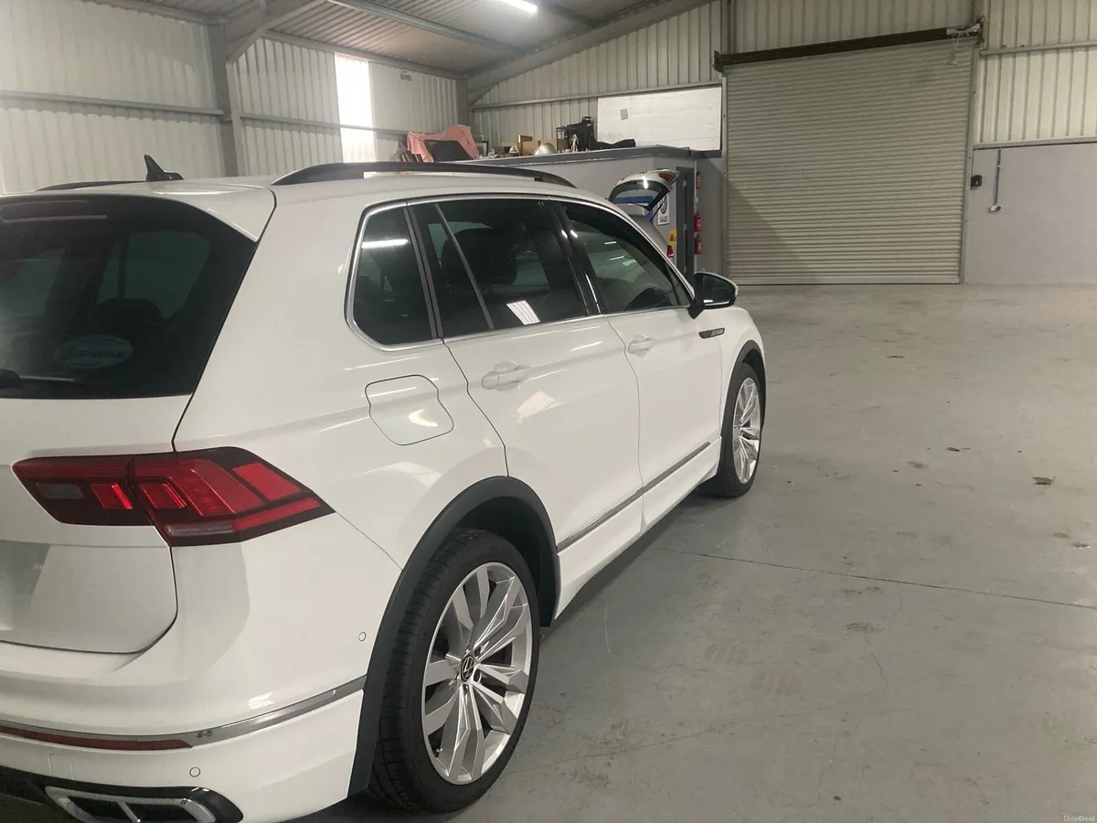 212 Tiguan r line 150 bhp  2.0 lt - Image 4
