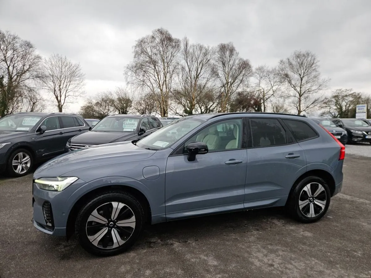 Volvo XC60 T6 Phev Plus Dark AWD 5DR Auto - Image 3