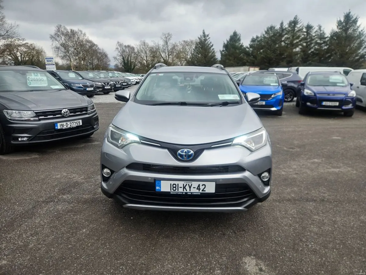 Toyota RAV4 RAV4 Hybrid Lunasport 2WD 4DR AUT - Image 2
