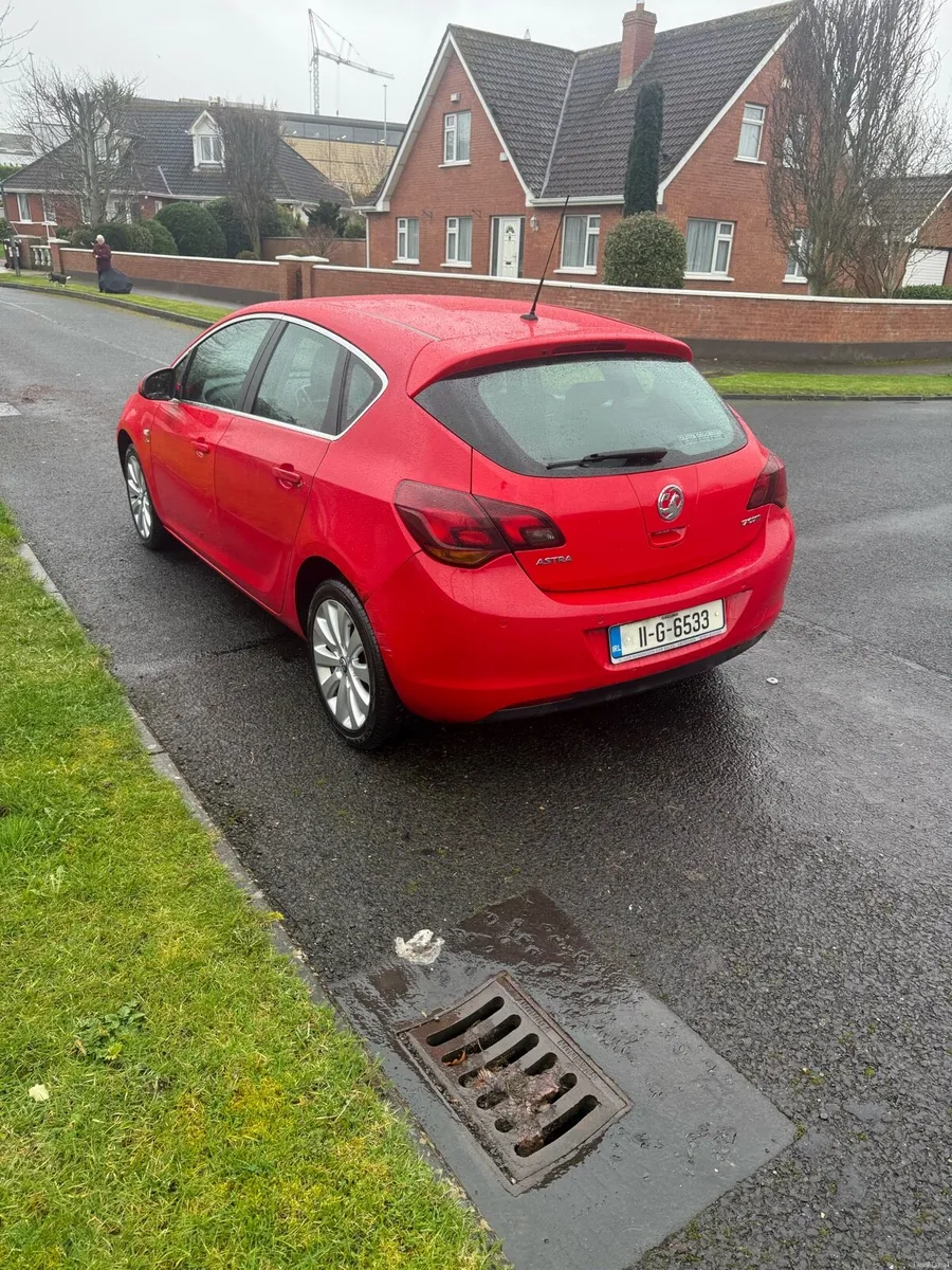 Vauxhall Astra nct and tax - Image 4