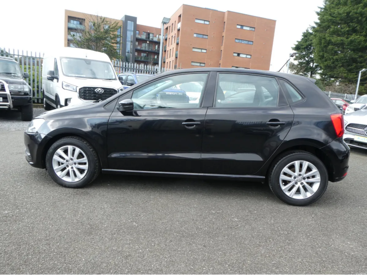 Volkswagen Polo TSI Bluemotion - Image 4