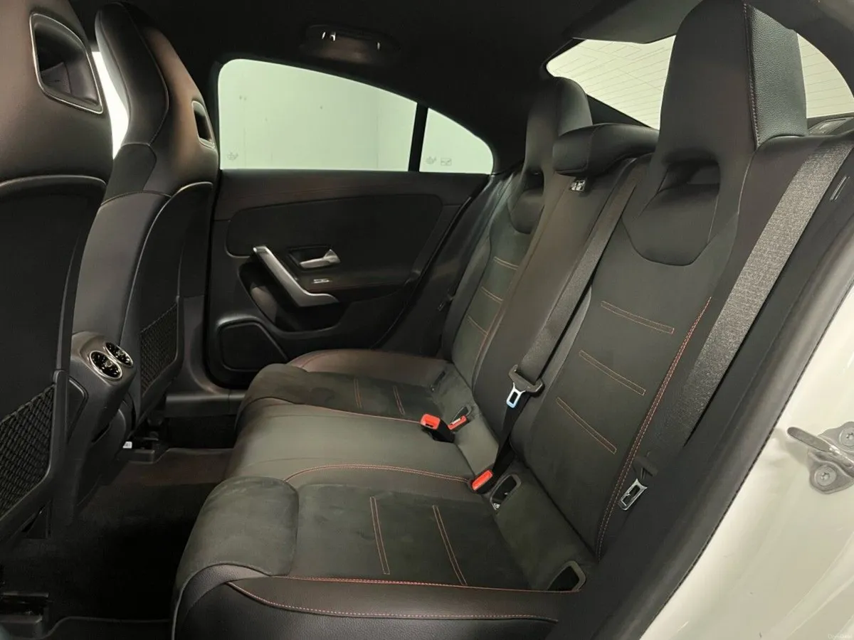 Mercedes-Benz CLA 200 AMG - High spec - 18 Inch Al - Image 4