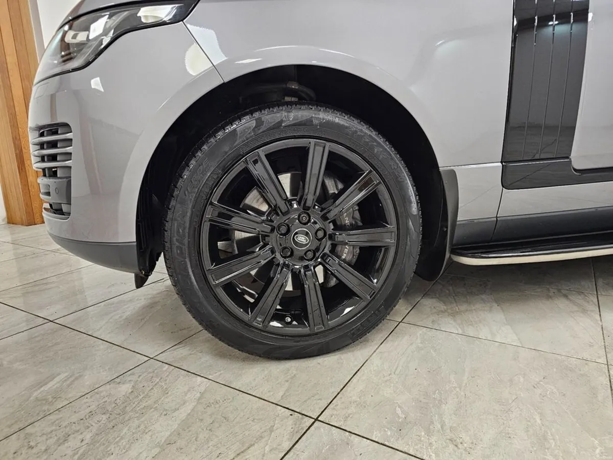 Land Rover Range Rover PRICED TO SELL - Image 4