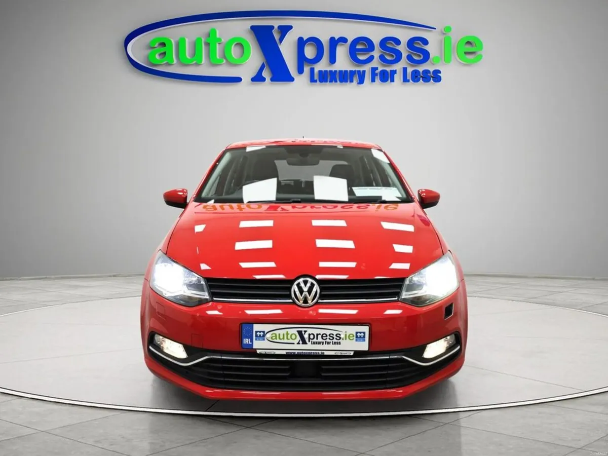 Volkswagen Polo 1.2 TSI COMFORT LINE , Low mileage - Image 3