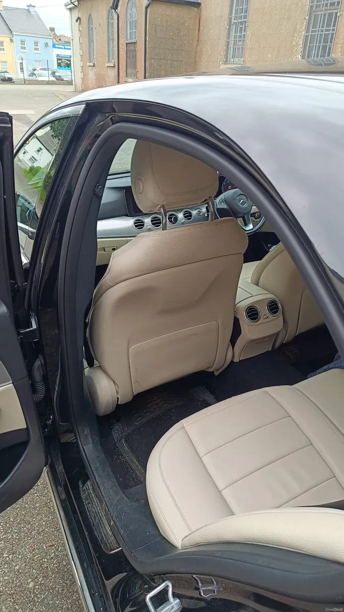 Mercedes Benz E220 - Image 6