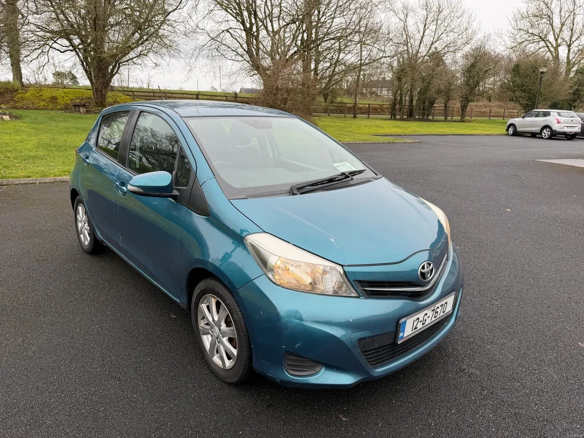2012 TOYOTA YARIS NEW NCT TODAY 2-27 LOW KMS - Image 2
