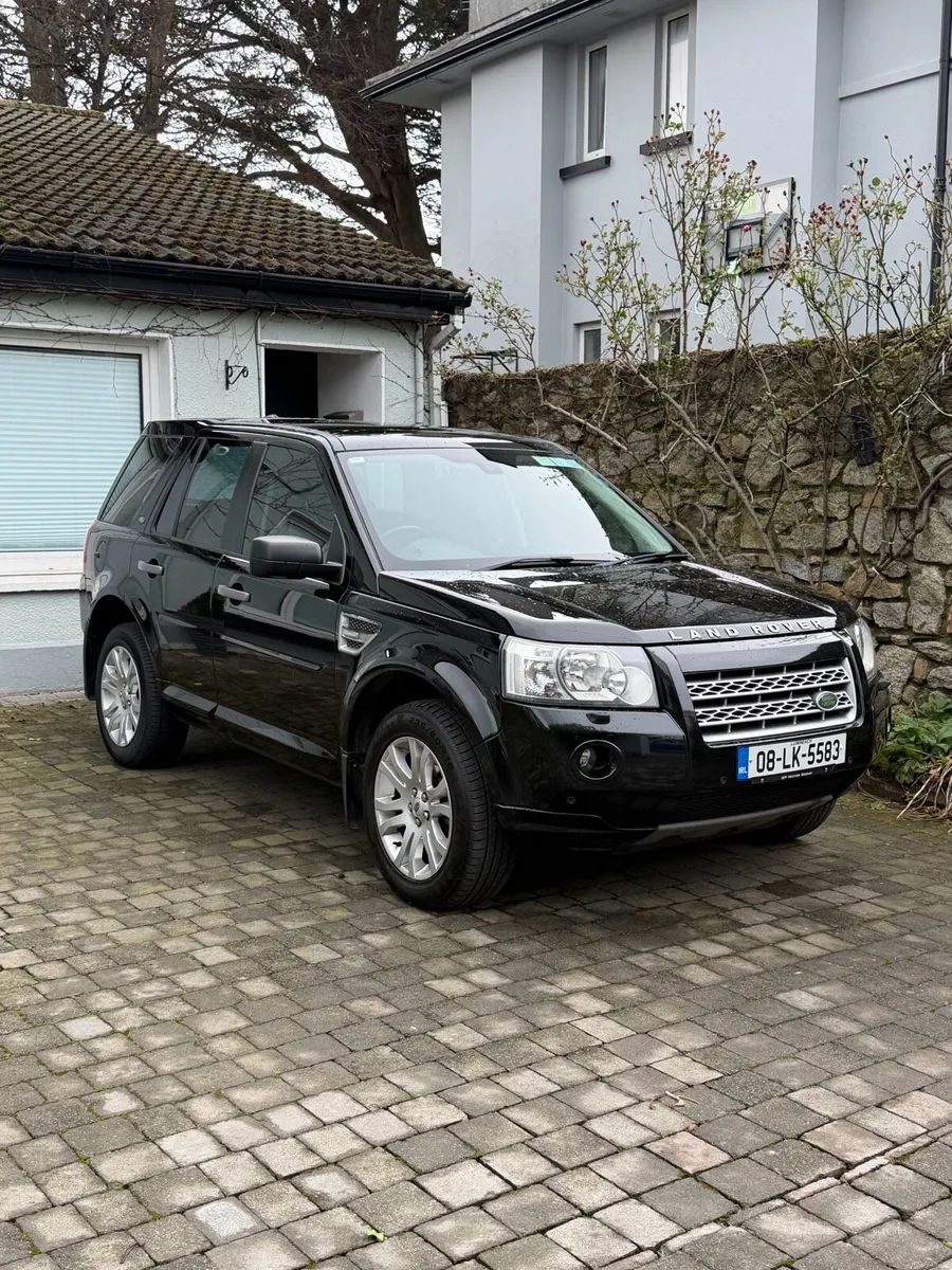 Land Rover Freelander 2 HSE Auto - Image 1