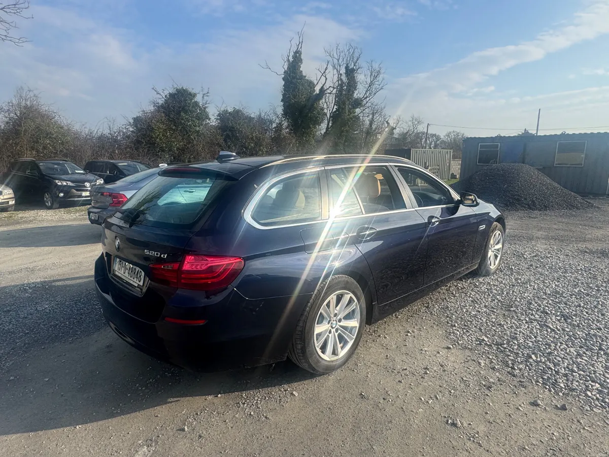 15 BMW 5-Series 520D AUTO - Image 2