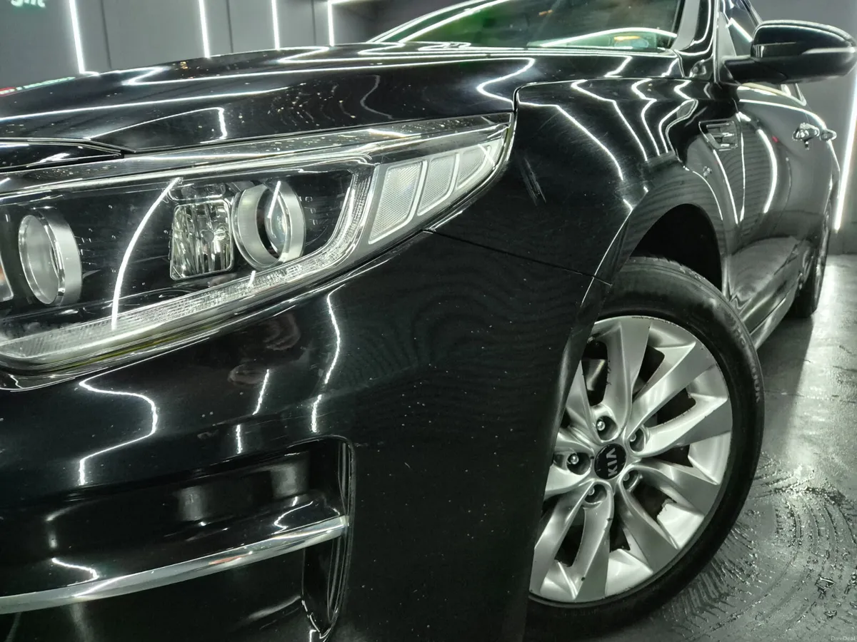 Kia Optima EX 4DR - Image 2