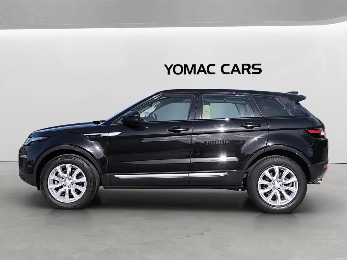 RANGE ROVER EVOQUE 2.OD SE *** ONE OWNER *** - Image 6