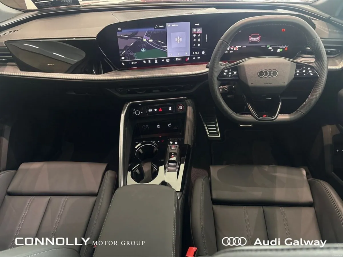 Audi Q5 E-HYBRID S-LINE QUATTRO A/T - Image 3