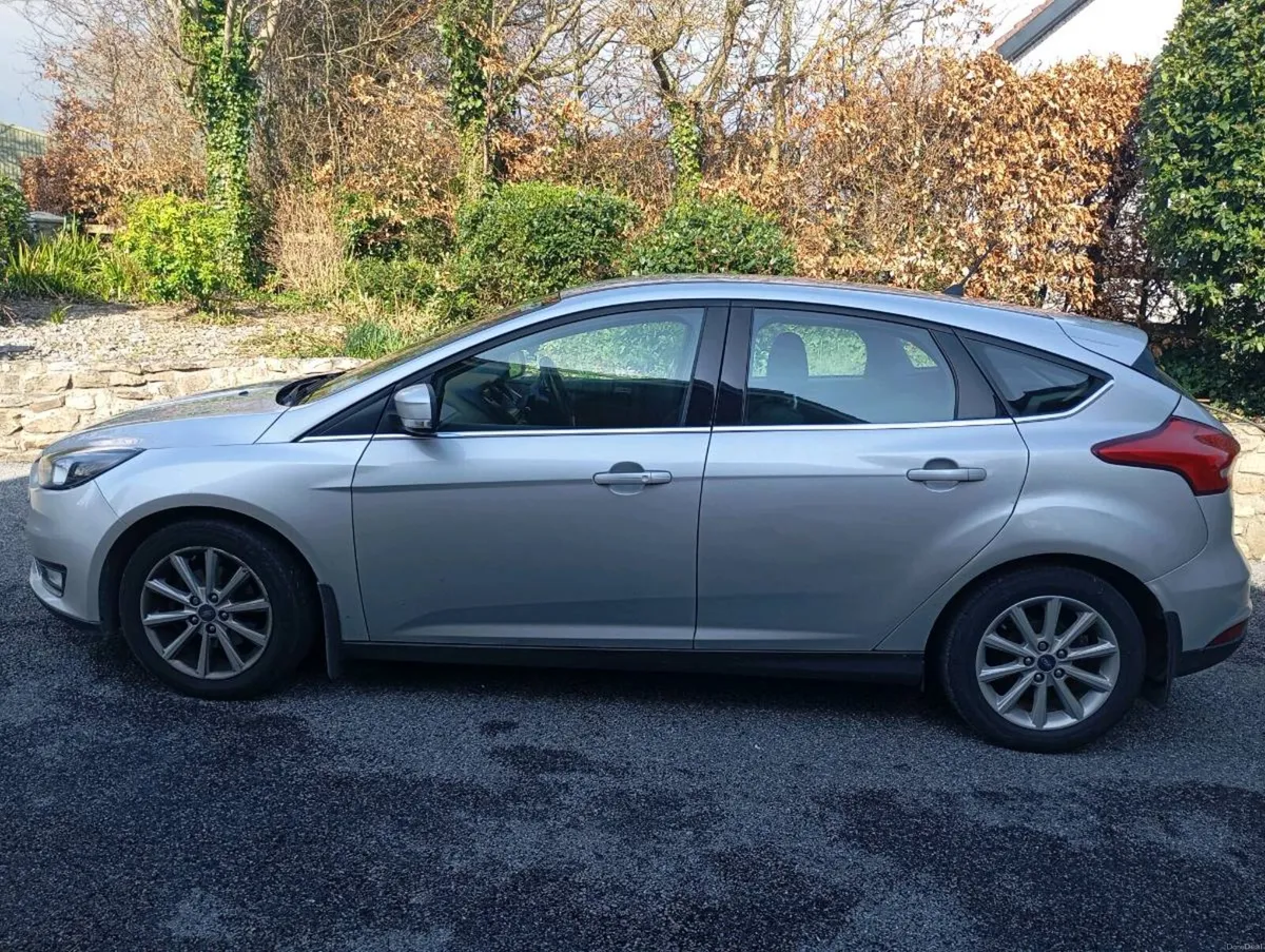 FORD FOCUS 1.5 TDCI TITANIUM - Image 2
