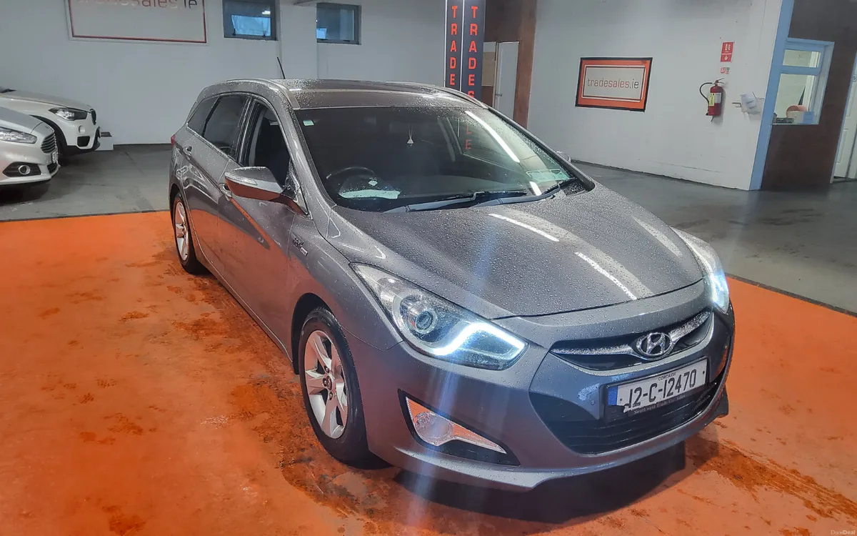 Hyundai i40 2012 - Image 1