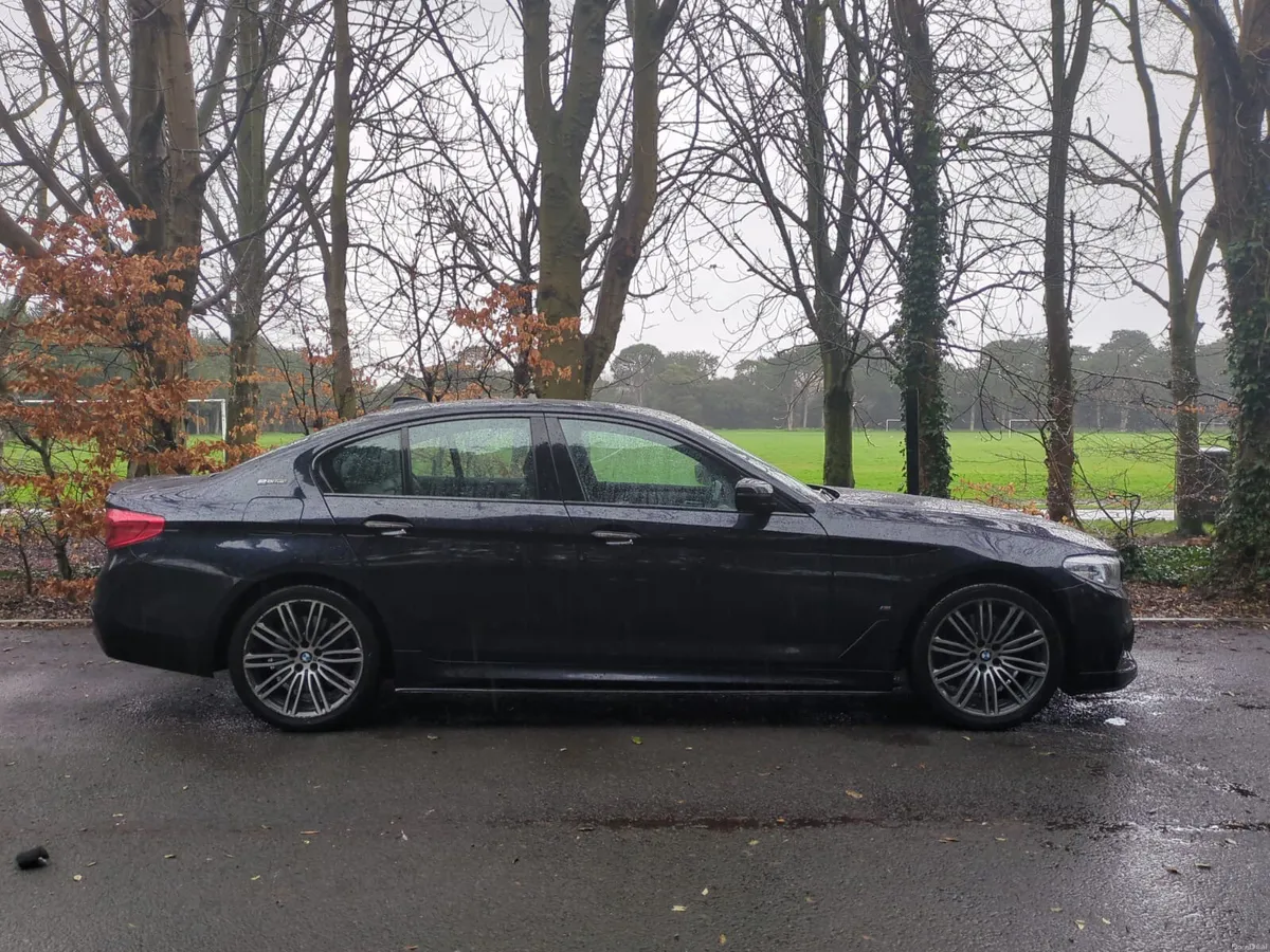 2017 BMW 530e Msport *LONG NCT* - Image 2