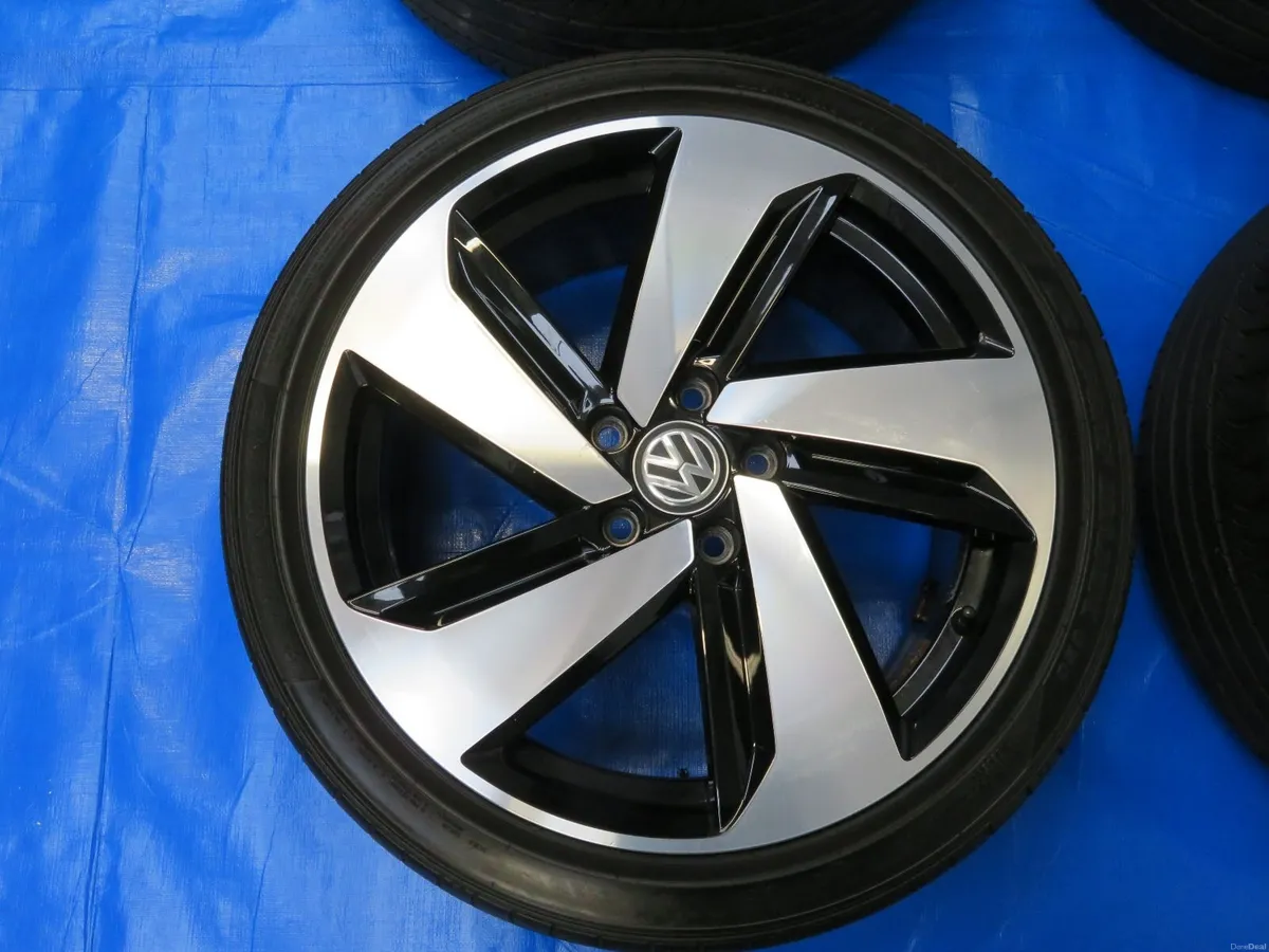 Volkswagen Golf GTI  Wheels & Tyres - Image 3