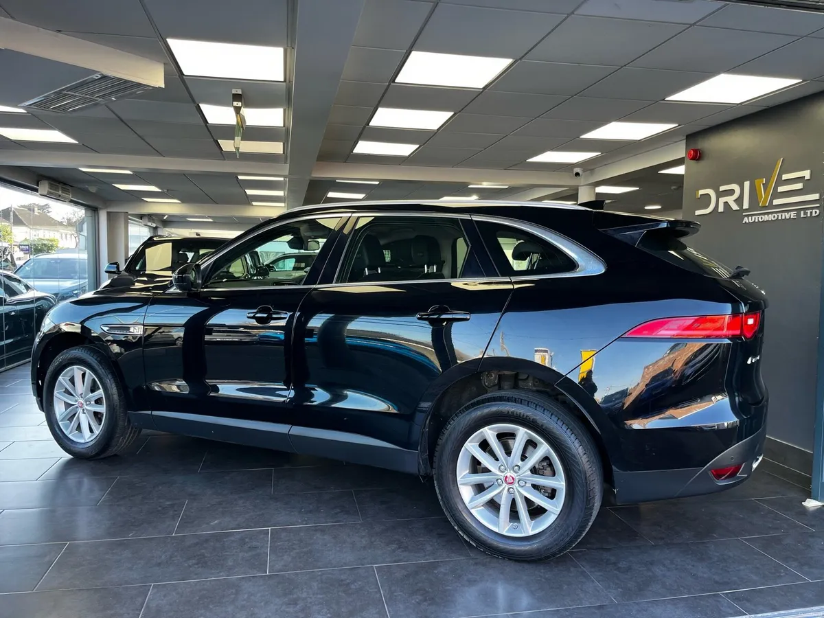 Jaguar F-Pace 2018 Brand new Engine  by Jaguar - Image 5