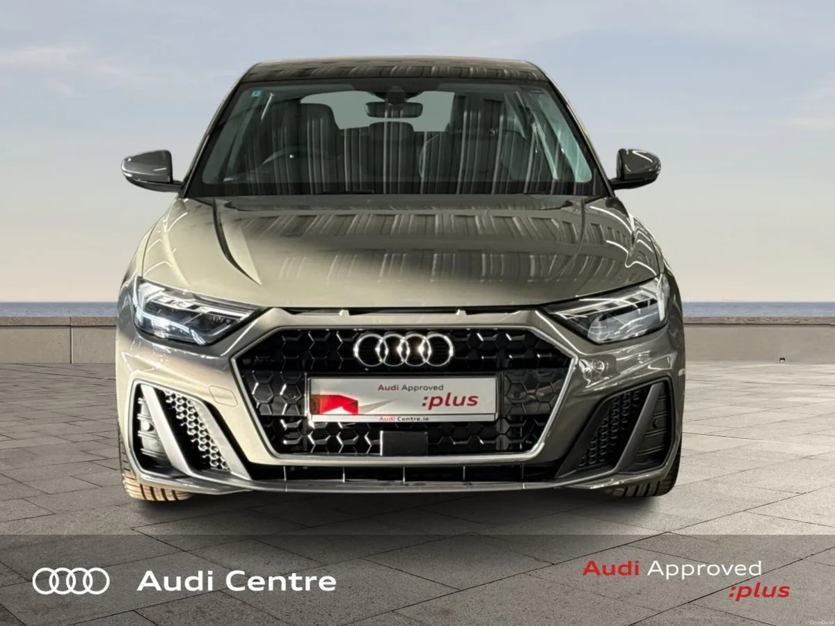Audi A1 SB 30 TFSI 116HP S LINE - Image 2