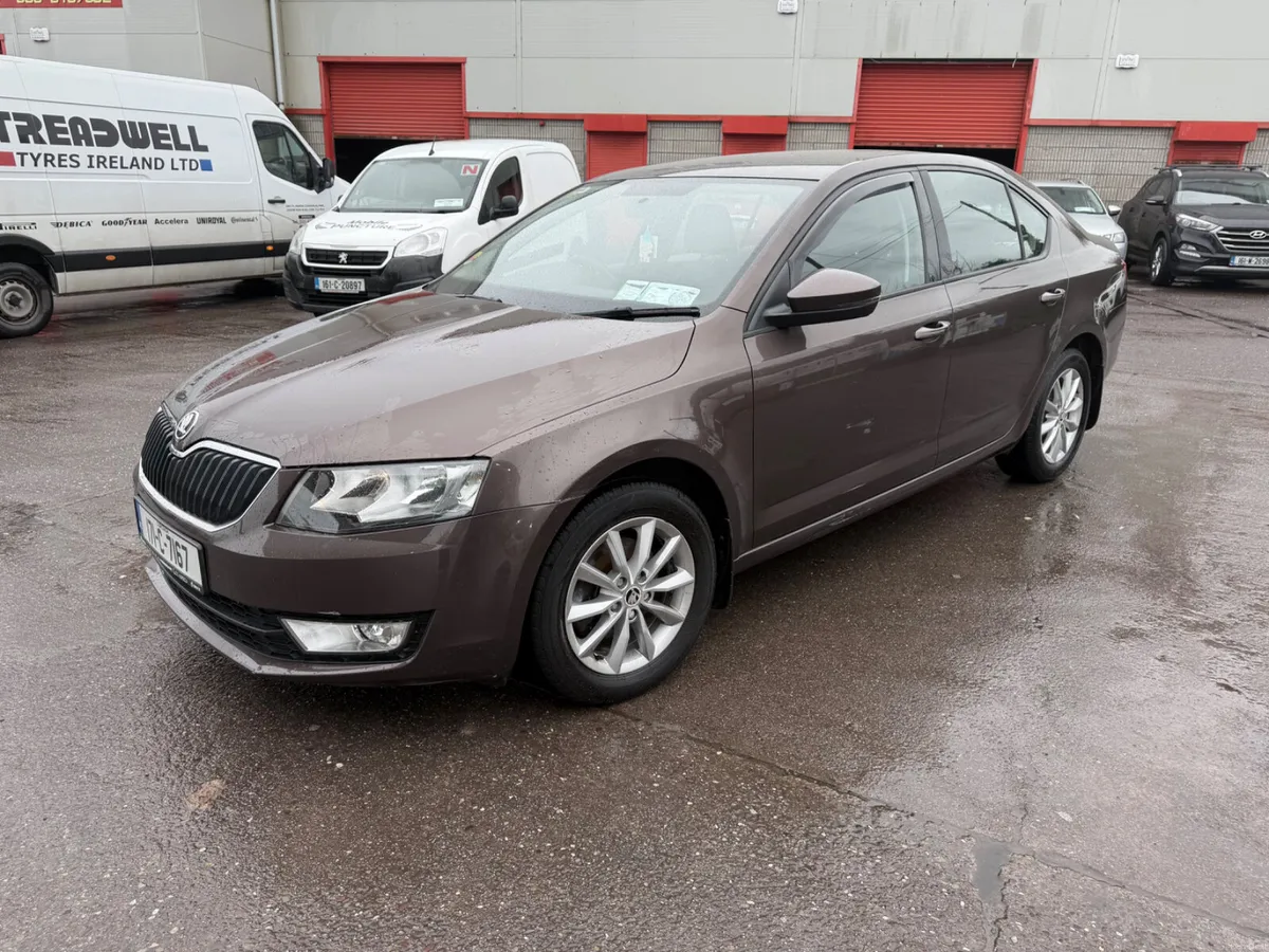 2017 Skoda Octavia Ambition - Image 4