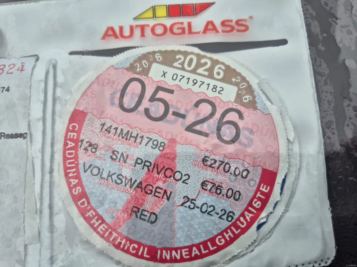 Stunning Volkswagen Polo 2014 VERY LOW KILOMETERS - Image 4