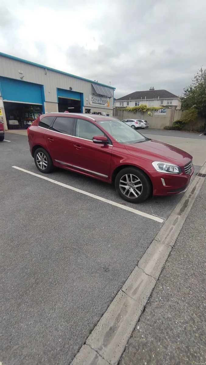 Volvo XC60 2016 2.4D4, AWD - Image 1