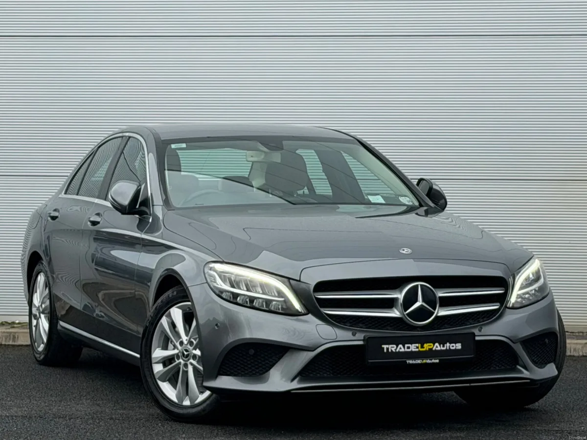 Mercedes Cclass Avantgarde 2.0D - Image 4