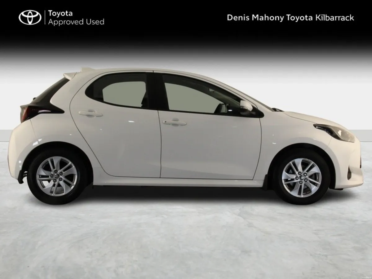 Toyota Yaris YARIS 1.0 LUNA - Image 3