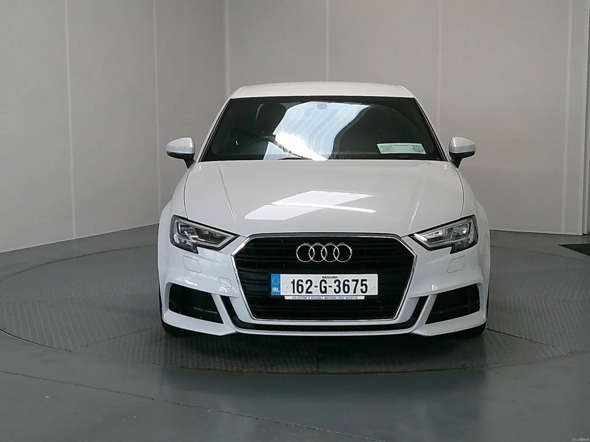 Audi A3 2016 - Image 2