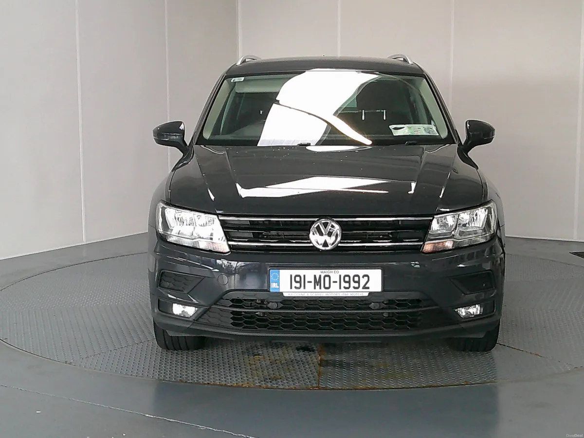 Volkswagen Tiguan 2019 - Image 2