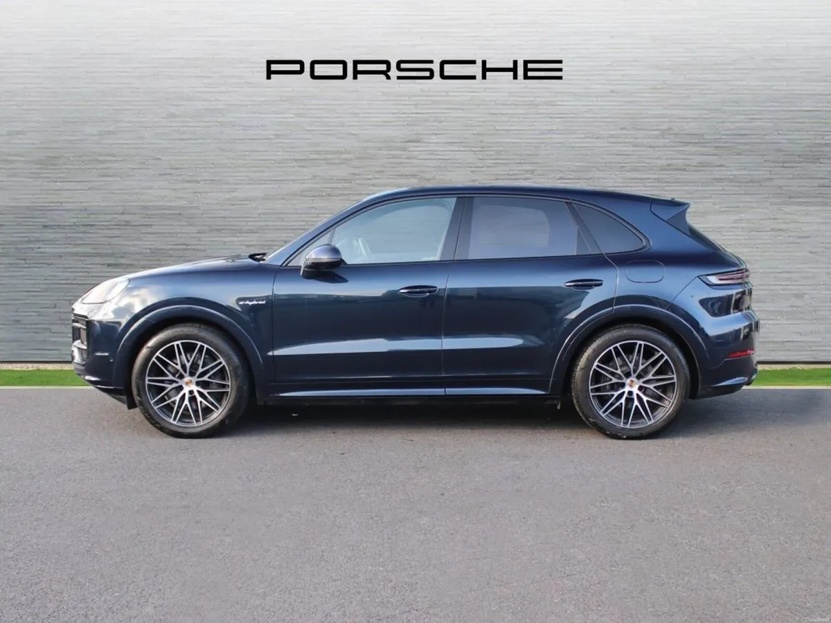 Porsche Cayenne E-Hybrid - Image 4