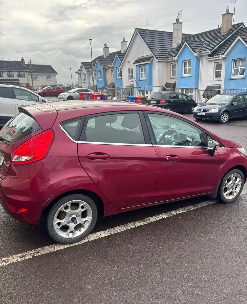 Ford Fiesta 2012 - Image 1