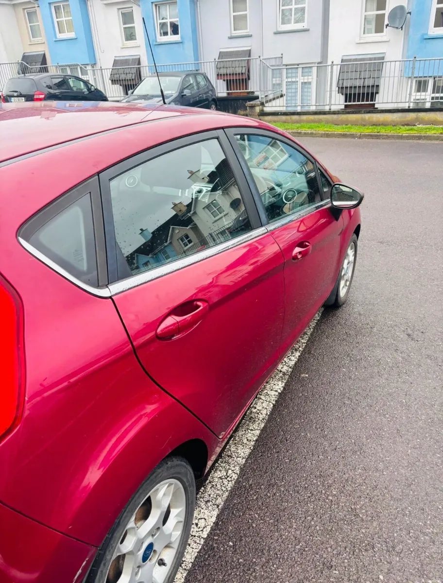 Ford Fiesta 2012 - Image 3