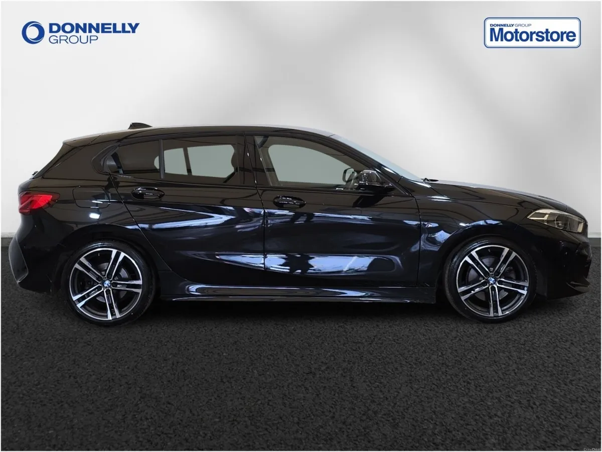 BMW 1 Series Hatchback M Sport - Image 3