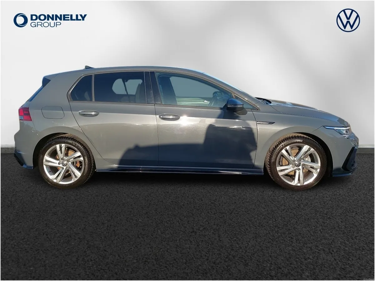 Volkswagen Golf Hatchback R-Line - Image 4
