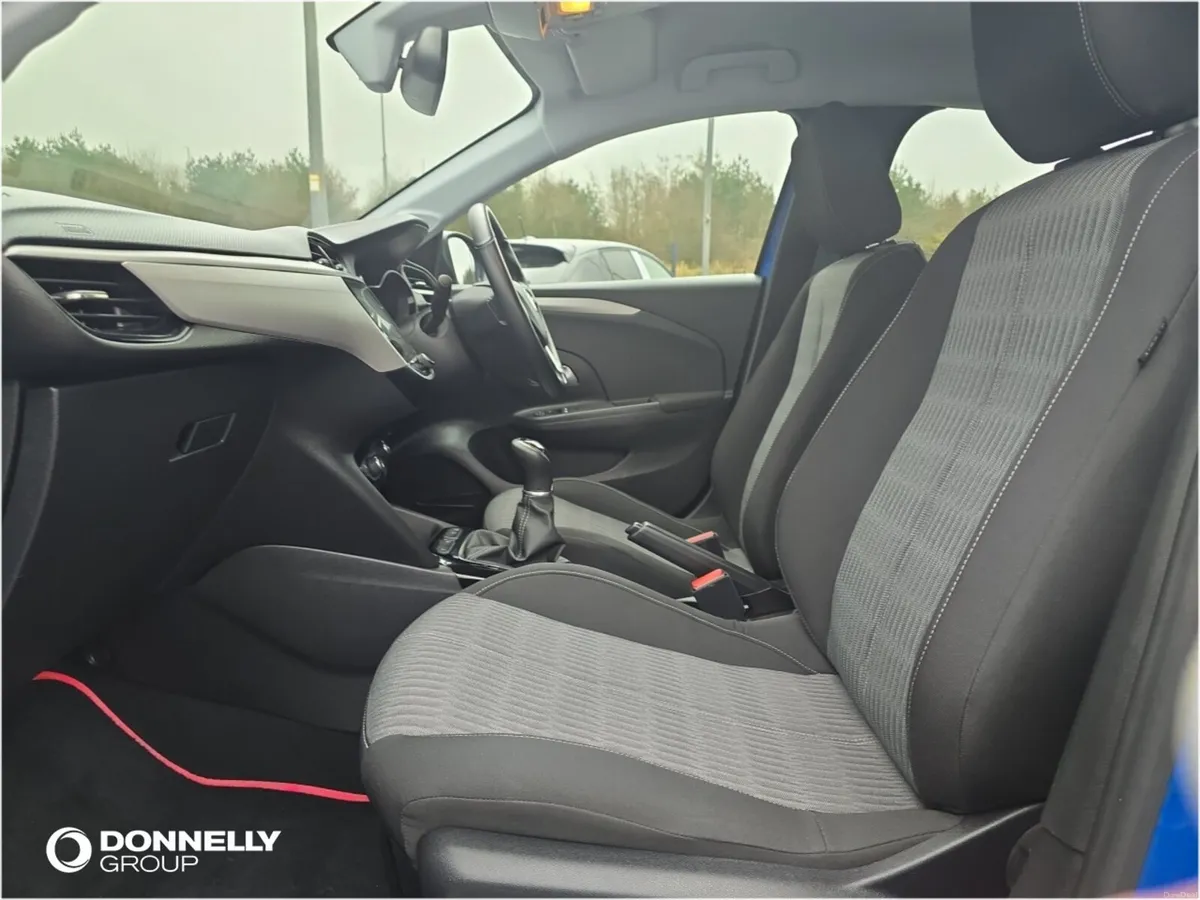 Vauxhall Corsa Hatchback SE Premium - Image 4