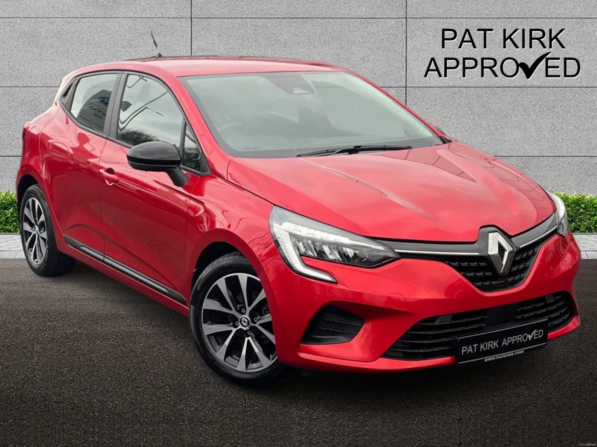 Renault Clio Hatchback Evolution - Image 1