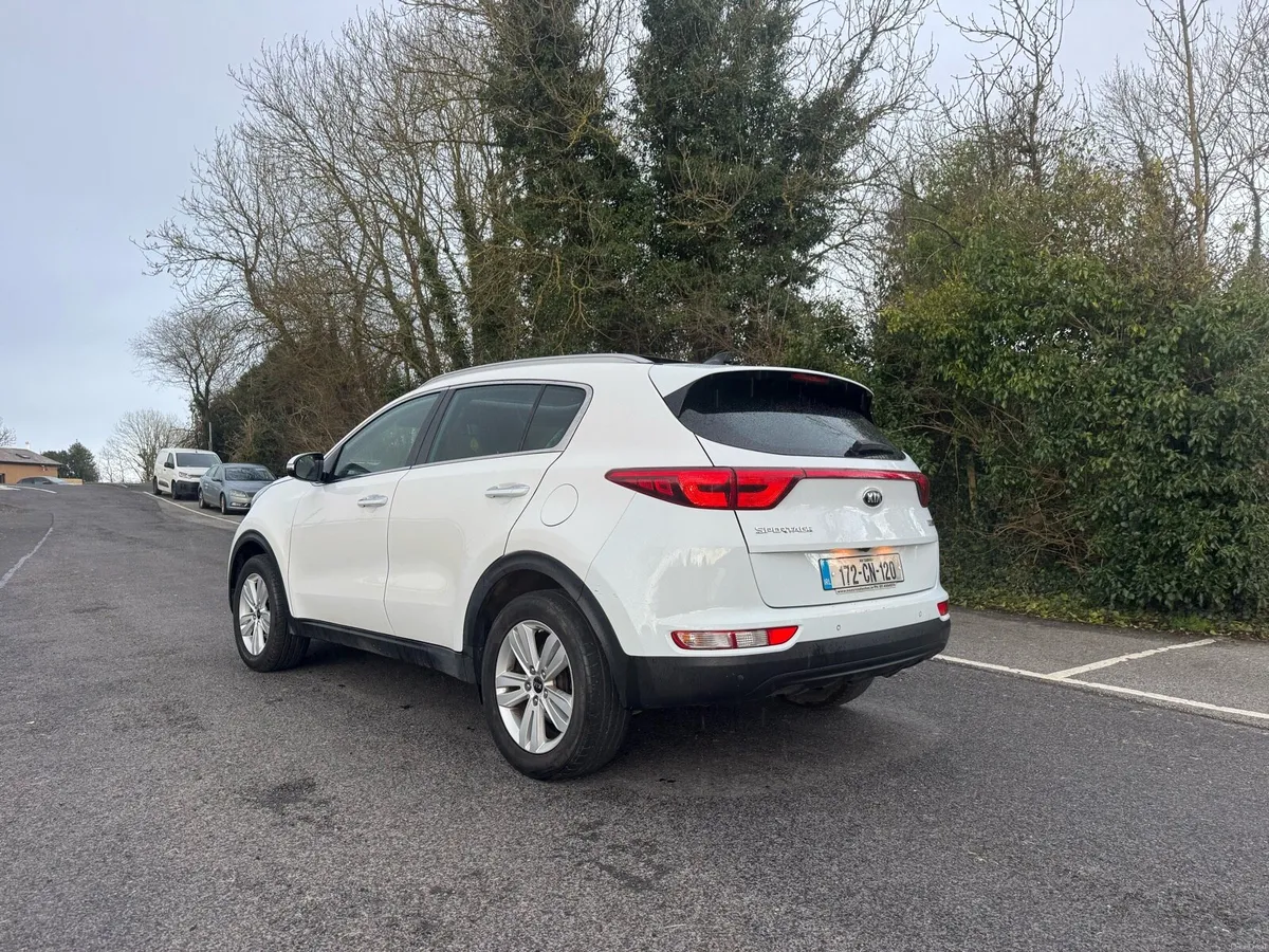 Kia Sportage 1.7 Top Spec !! - Image 3