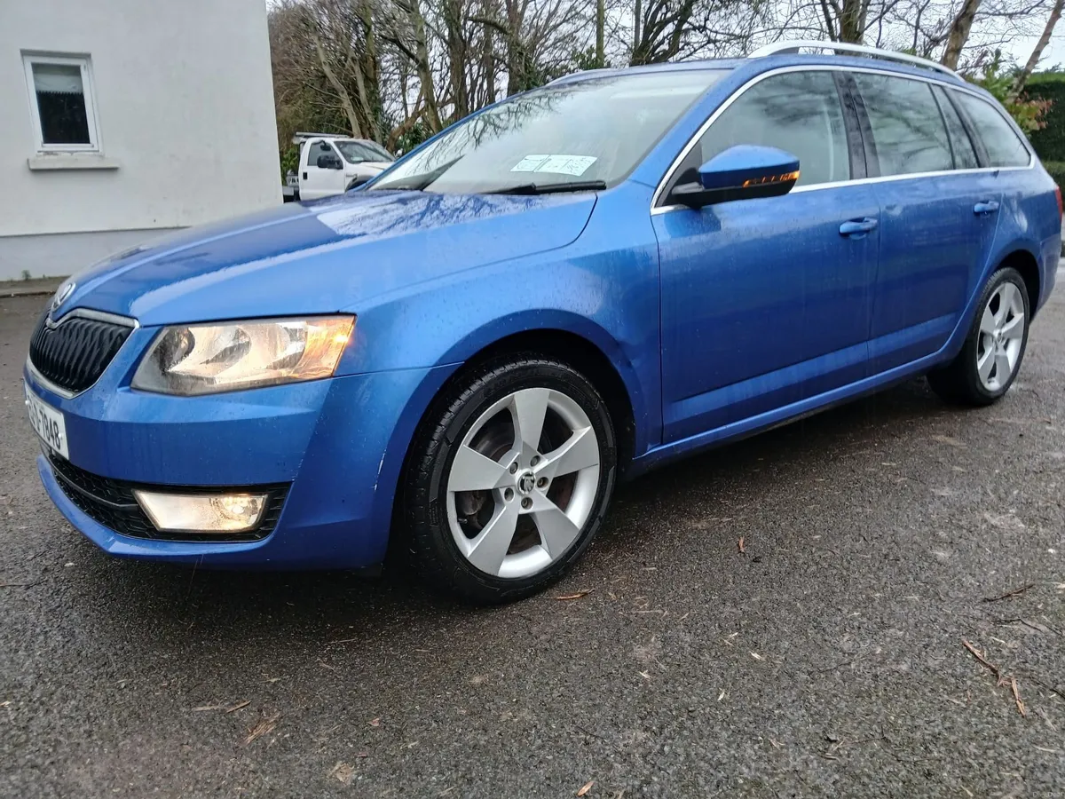 2015 Octavia Estate NEW NCT today - Image 4