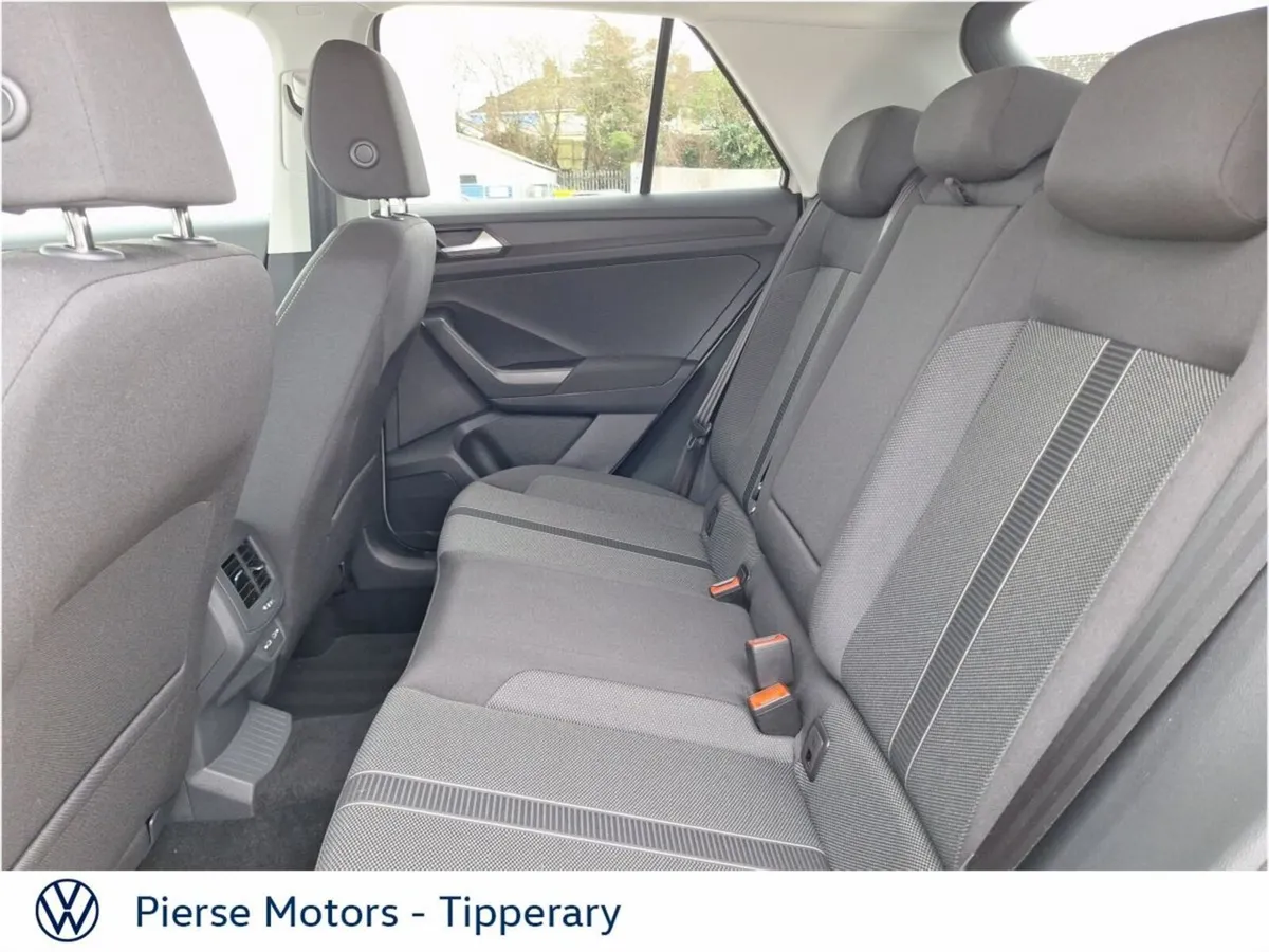 Volkswagen T-Roc T-ROC EDITION 75 2.0TDI M6F 116HP - Image 4