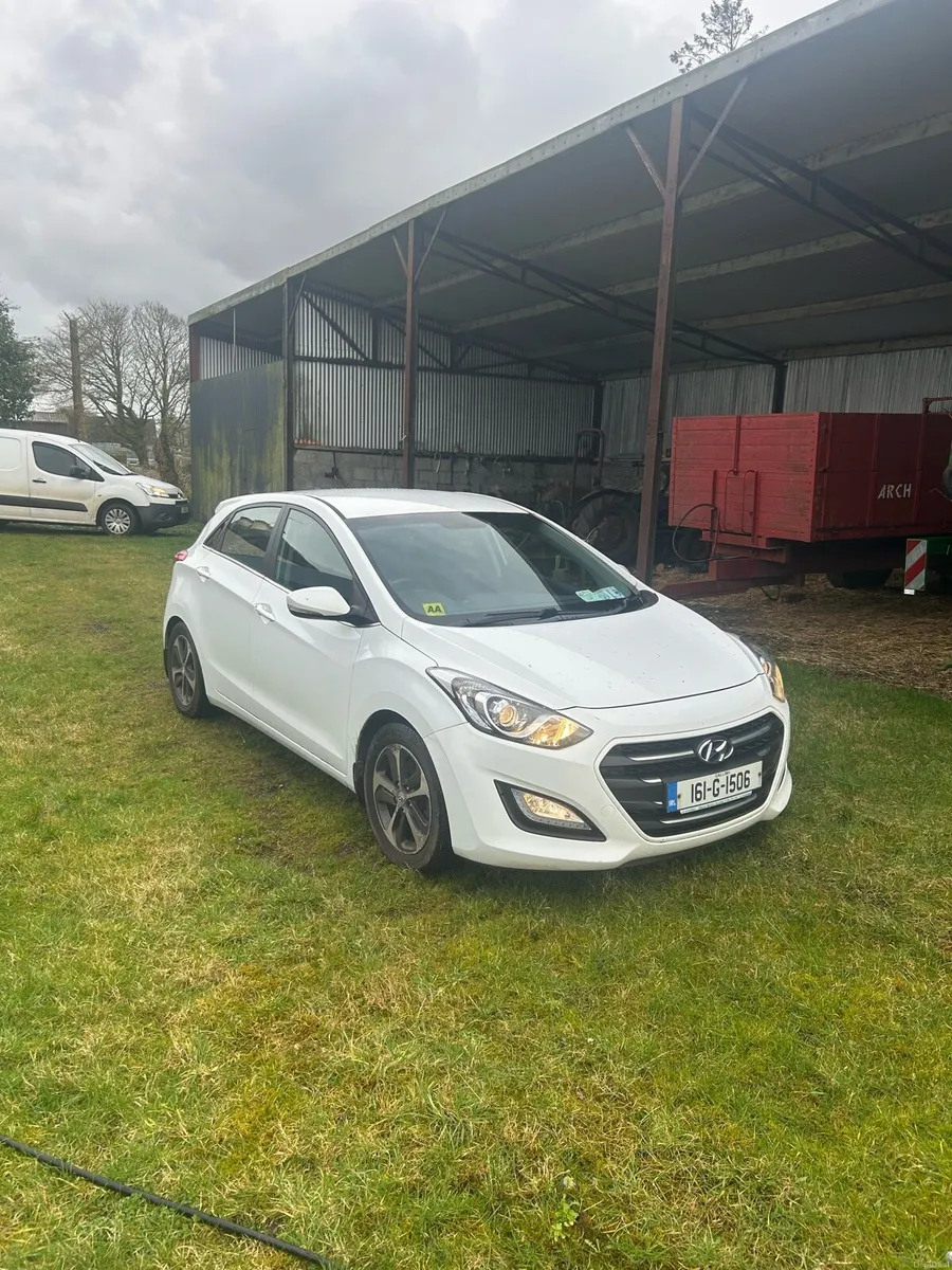 Hyundai i30 - Image 1