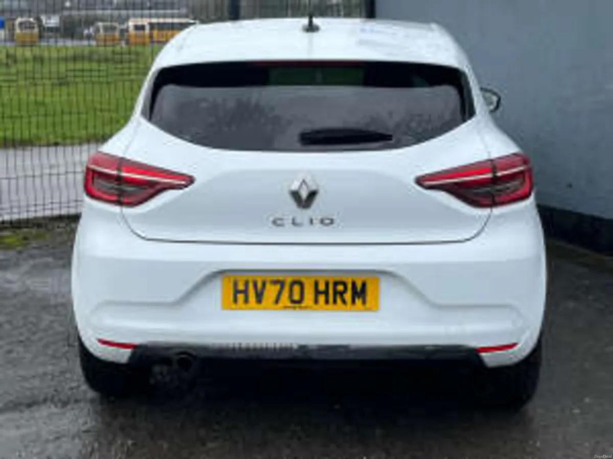 2020 RENAULT CLIO 1.5 Clio Iconic Blue dCi 5dr - Image 4