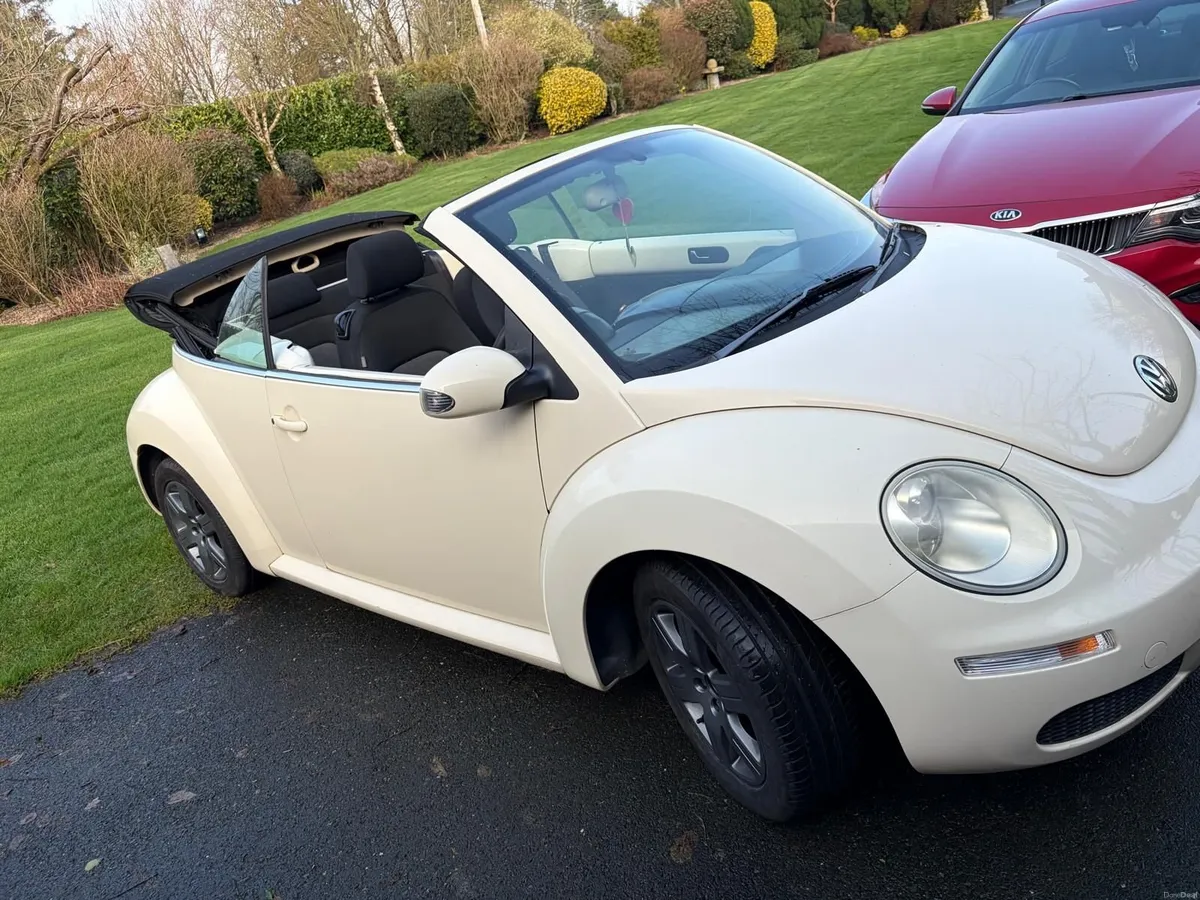 Volkswagen Beetle 2006 - Image 2